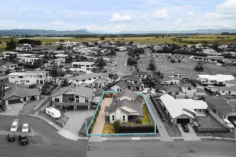 Photo of property in 20 Anchorage Grove, Coastlands, Whakatane, 3120