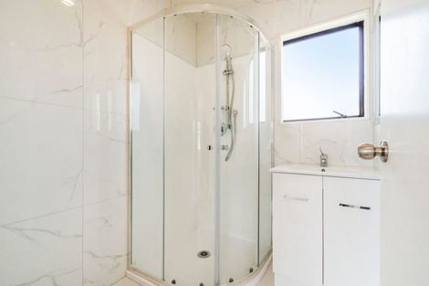 Photo of property in 2/41 Station Road, Takanini, 2112