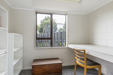 Photo of property in 2/7 Stafson Lane, Te Atatu Peninsula, Auckland, 0610