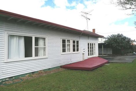 Photo of property in 58 Tripoli Road, Panmure, Auckland, 1072