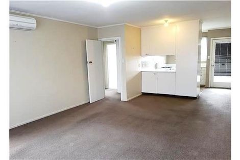 Photo of property in Capel Courts, 8/141a Clarence Street, Riccarton, Christchurch, 8011
