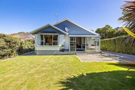 Photo of property in 1/149 Wairakei Road, Bryndwr, Christchurch, 8053