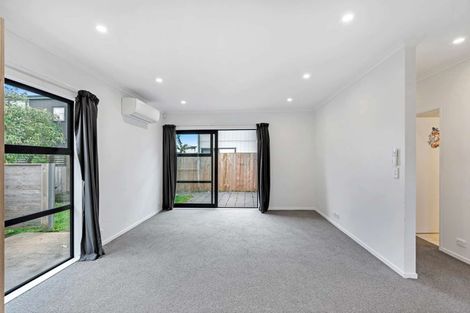 Photo of property in 23a Ventura Street, Mangere, Auckland, 2022