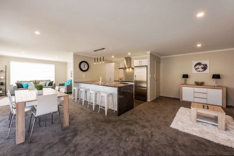 Photo of property in 124 Wairau Drive, Tikipunga, Whangarei, 0112