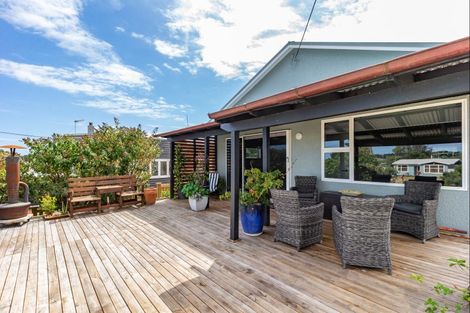 Photo of property in 72 Koputara Road, Himatangi Beach, Foxton, 4891