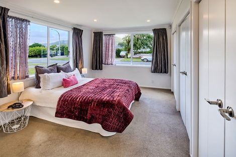 Photo of property in 13 Nathan Street, Tawa, Wellington, 5028