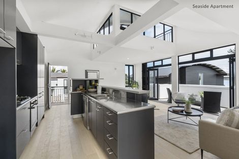 Photo of property in 63a Beresford Street, Bayswater, Auckland, 0622