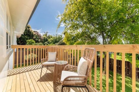 Photo of property in 7 Munstead Place, Hillcrest, Auckland, 0627