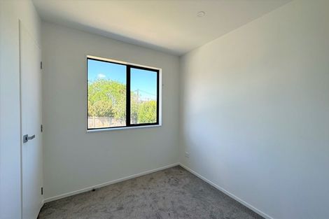Photo of property in 133 Lancaster Road, Beach Haven, Auckland, 0626