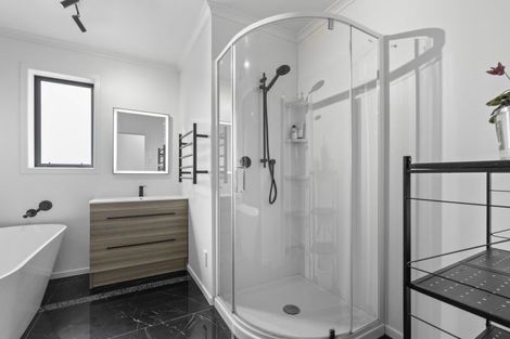 Photo of property in 483 Beaconsfield Road, Stratford, 4394