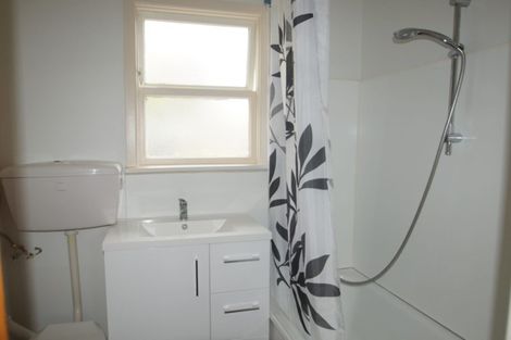 Photo of property in 2/6 Kinloch Street, St Albans, Christchurch, 8014