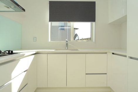 Photo of property in 75 San Valentino Drive, Henderson, Auckland, 0612