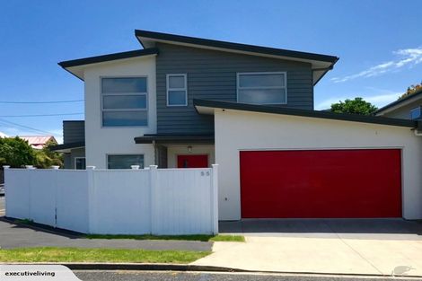 Photo of property in 55 Pendarves Street, New Plymouth, 4310