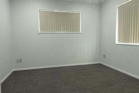 Photo of property in 12b Greers Road, Weymouth, Auckland, 2103