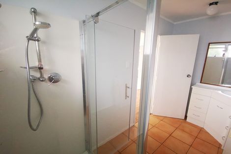 Photo of property in 3/14 Cezanne Place, New Lynn, Auckland, 0600