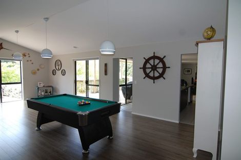 Photo of property in 75a Mick Dillon Road, Tahekeroa, Kaukapakapa, 0873