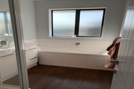 Photo of property in 36a Moore Street, Rolleston, 7614