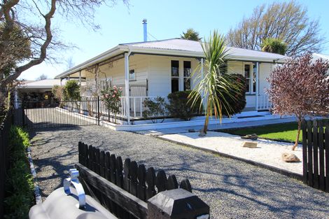 Photo of property in 37 Muller Road, Blenheim, 7201
