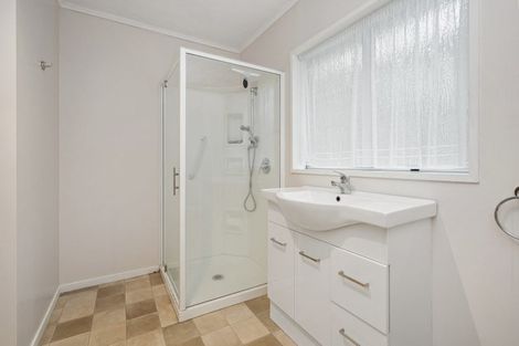 Photo of property in 30 Chaucer Street, Leamington, Cambridge, 3432