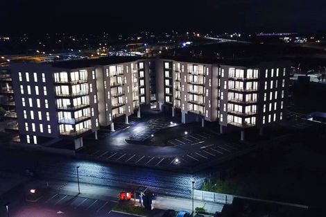 Photo of property in 412/3 Kaipiho Lane, Albany, Auckland, 0632