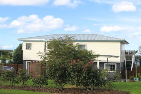 Photo of property in 12 Awatere Place, Snells Beach, 0920