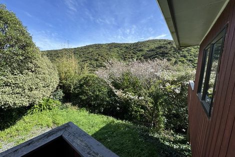 Photo of property in 80 Hazlewood Avenue, Karori, Wellington, 6012