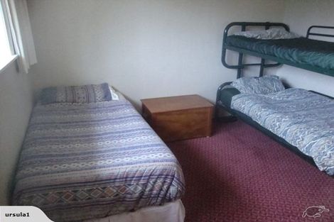 Photo of property in 76-78 Sievers Grove, Cannons Creek, Porirua, 5024