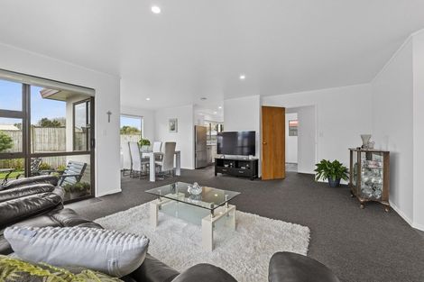 Photo of property in 26b Dixon Avenue, Hawera, 4610