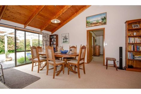 Photo of property in 21 Karaka Drive, Kerikeri, 0230