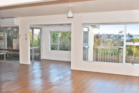 Photo of property in 9 Kendale Drive, Leigh, 0985