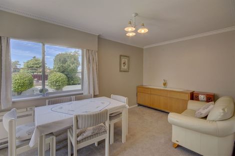 Photo of property in 10 Waratah Street, Avondale, Christchurch, 8061