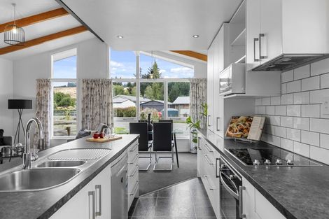 Photo of property in 28 Fitzgerald Street, Whitecliffs, Coalgate, 7673