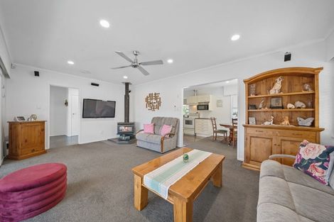 Photo of property in 13a Glen Avenue, Papatoetoe, Auckland, 2025