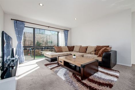 Photo of property in 57a Glendene Avenue, Glendene, Auckland, 0602