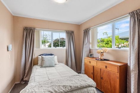 Photo of property in 3 Sharda Grove, Paraparaumu Beach, Paraparaumu, 5032