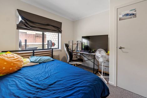 Photo of property in 2 Shaun Close, Papamoa Beach, Papamoa, 3118