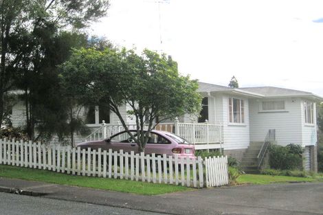 Photo of property in 4 Helena Street, Massey, Auckland, 0614