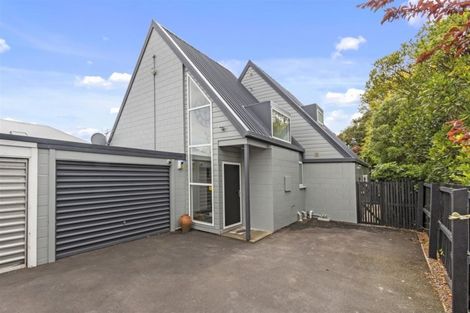 Photo of property in 98a Memorial Avenue, Ilam, Christchurch, 8053