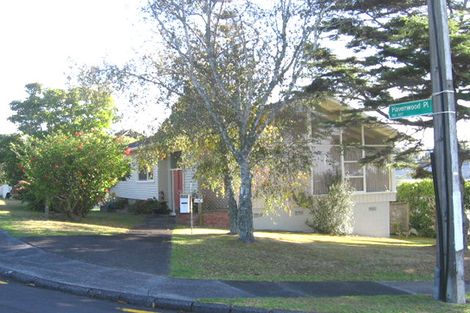 Photo of property in 2/34 Tui Glen Road, Birkenhead, Auckland, 0626