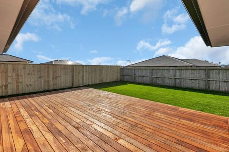 Photo of property in 9 Kapiakauri Road, One Tree Point, 0118