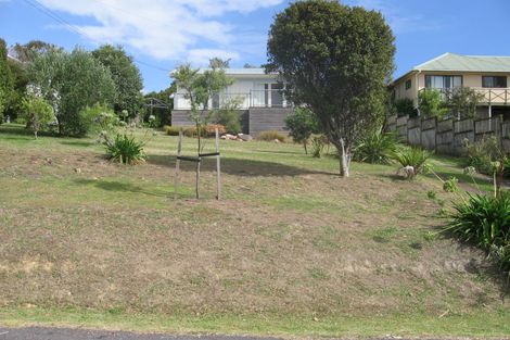 Photo of property in 5 Wattle Road, Oneroa, Waiheke Island, 1081
