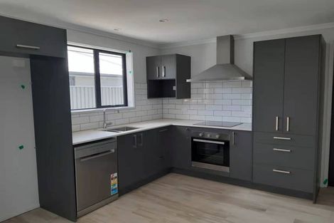 Photo of property in 79 Tabraham Crescent, Pyes Pa, Tauranga, 3112