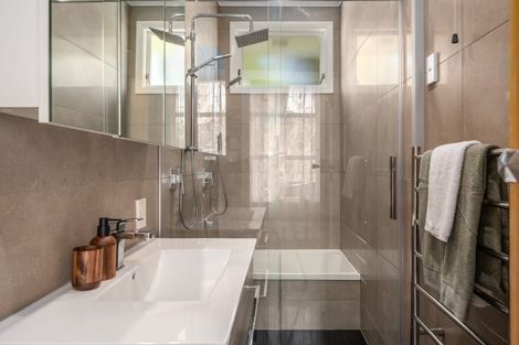 Photo of property in 387 Karori Road, Karori, Wellington, 6012