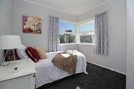 Photo of property in 6 Lawrence Crescent, Hillpark, Auckland, 2102