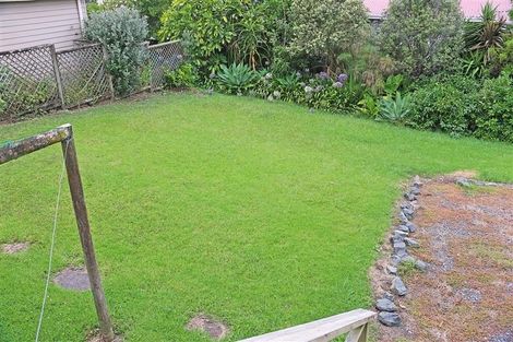 Photo of property in 8 Matangi Terrace, Snells Beach, 0920