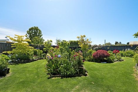 Photo of property in 9 Greenhithe Street, Waihola, Milton, 9073