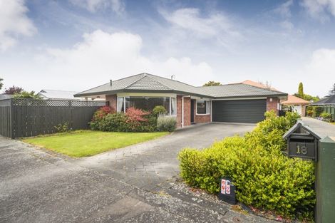 Photo of property in 18 Palm Avenue, Hokowhitu, Palmerston North, 4410