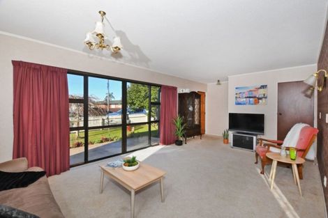Photo of property in 5a Lilian Street, Te Kamo, Whangarei, 0112