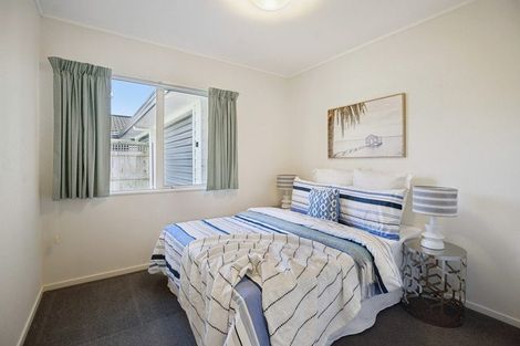 Photo of property in 36b Charlotte Street, Stanmore Bay, Whangaparaoa, 0932