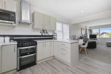 Photo of property in 5 Wembury Grove, Parkvale, Tauranga, 3112